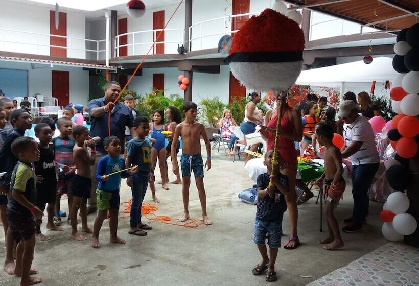 فندق Pacific Coast