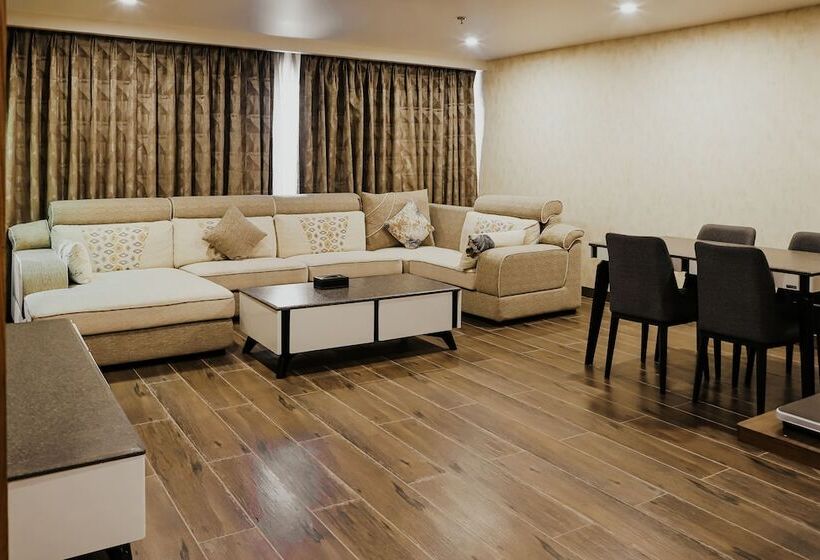 בית מלון כפרי Regenta Central Somnath, Bhalpara