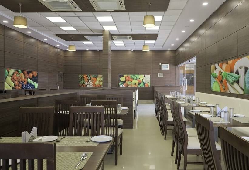 בית מלון כפרי Regenta Central Somnath, Bhalpara