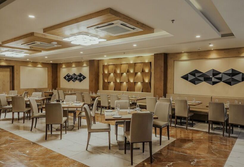 酒店 Regenta Central Somnath, Bhalpara