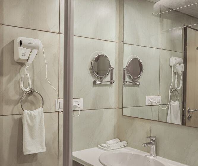酒店 Regenta Central Somnath, Bhalpara