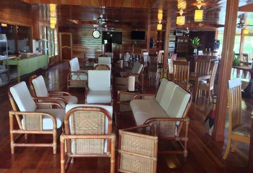 هتل Samiria Ecolodge