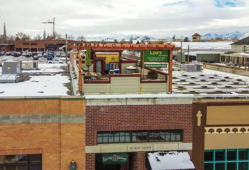 فندق The Loft On Center