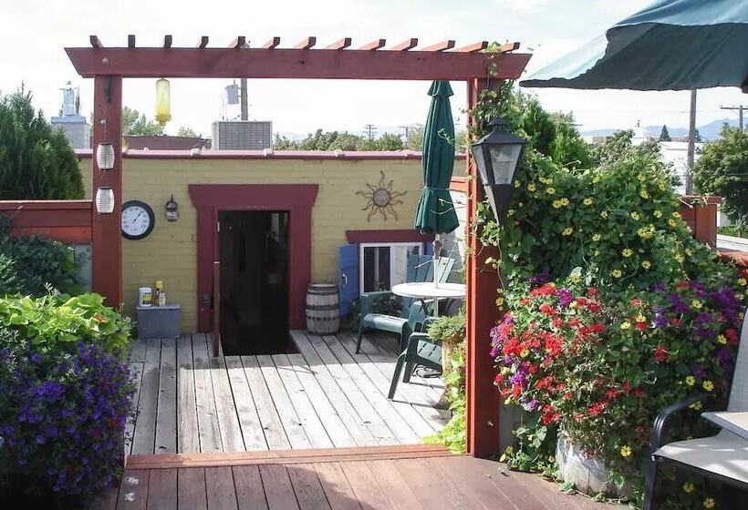 فندق The Loft On Center