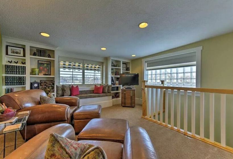 فندق The Loft On Center