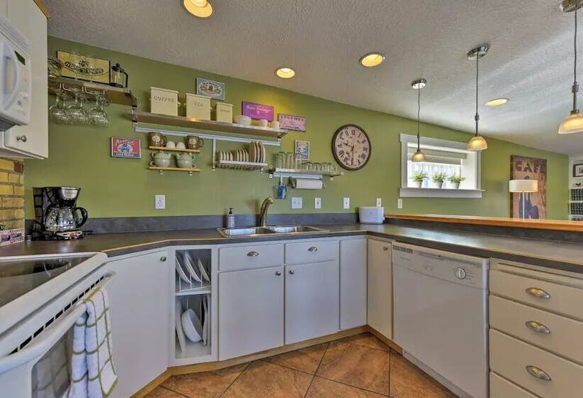 فندق The Loft On Center