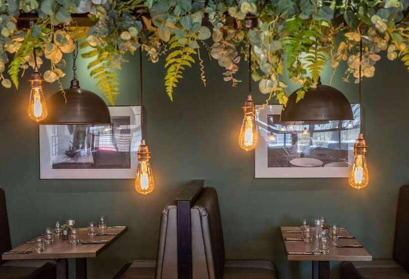 ホテル The Newmachar