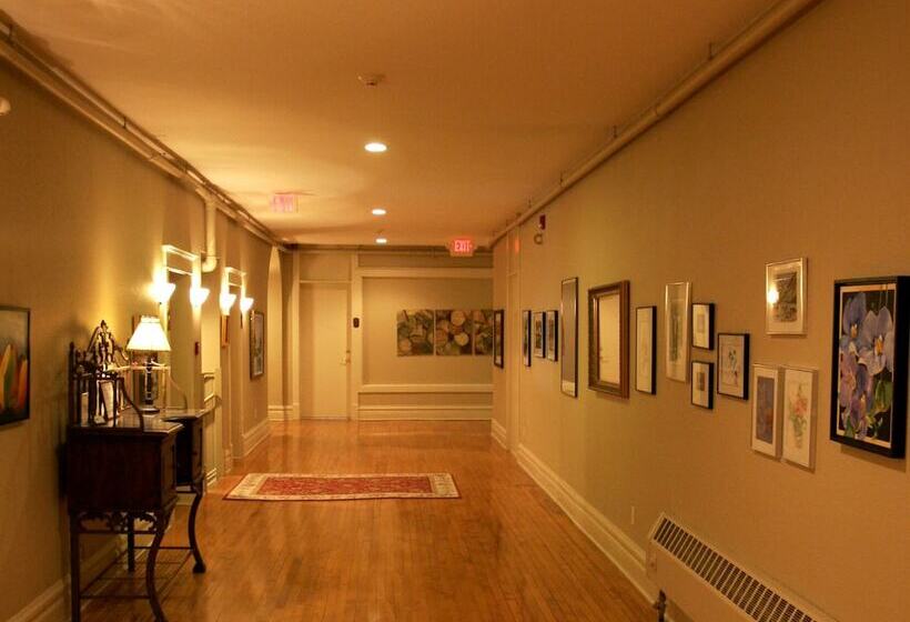 酒店 Tremont Inn On Main