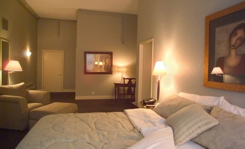 ホテル Tremont Inn On Main