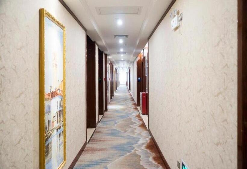 Vienna Hotel Guangzhou Baiyun College Jinyuan Plaza