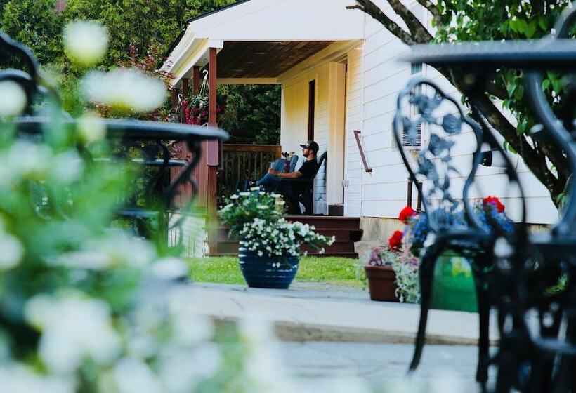 فندق Willoburke Boutique Inn & Nordic Spa