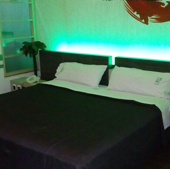 Motel Golf Adults Only