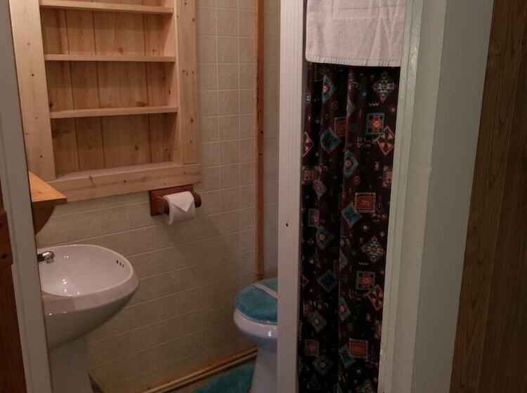 Отель Birchwood Resort & Campground