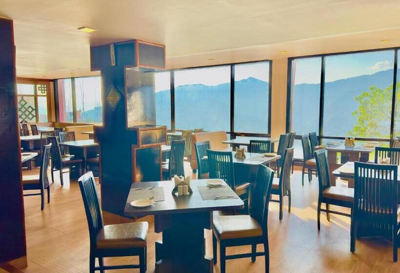 فندق Tara Palace Resort And Spa