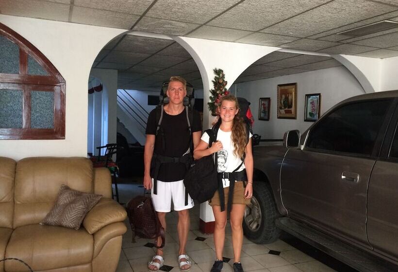 Отель El Callejon Guest House