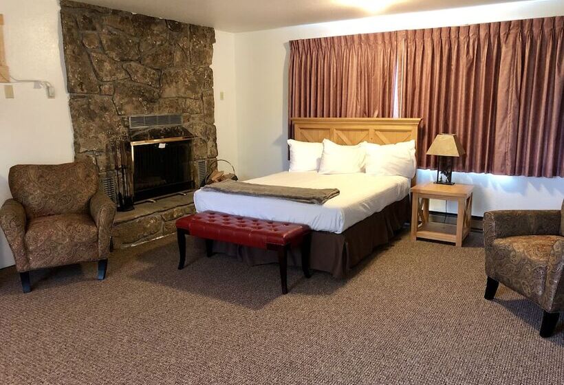 فندق Golden Eagle Inn