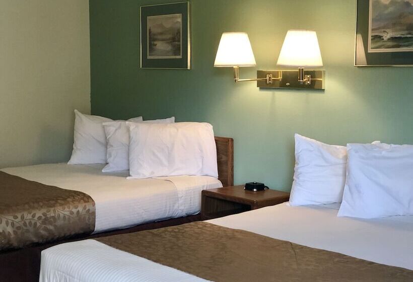 فندق Golden Eagle Inn