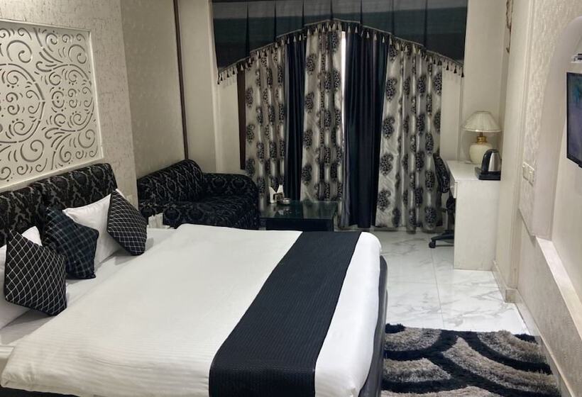 酒店 Grand Sai Moradabad, Uttar Pradesh