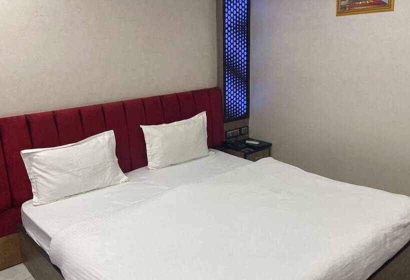 酒店 Grand Sai Moradabad, Uttar Pradesh