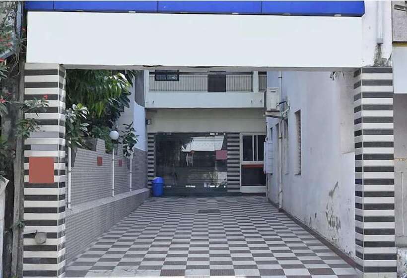 Hotel Krishna Palace