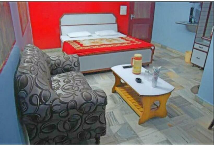 Hotel Parag, Gurdaspur Road, Pathankot