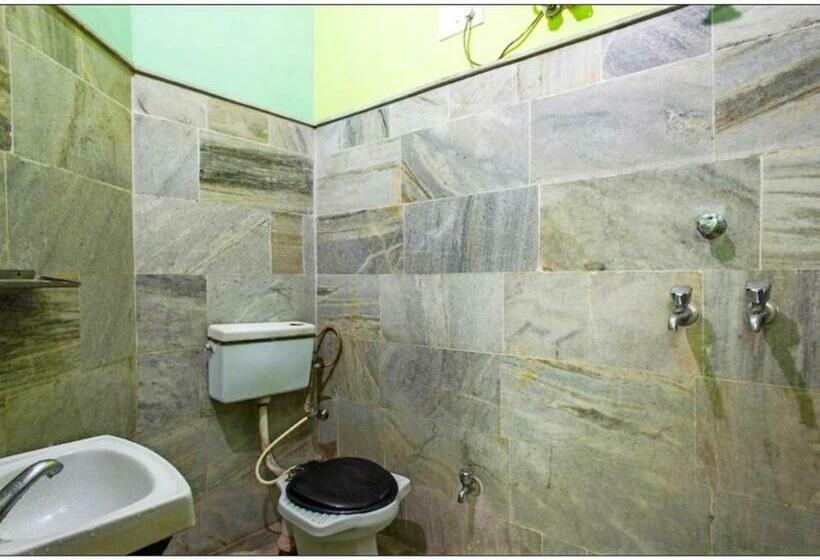 Hotel Parag, Gurdaspur Road, Pathankot