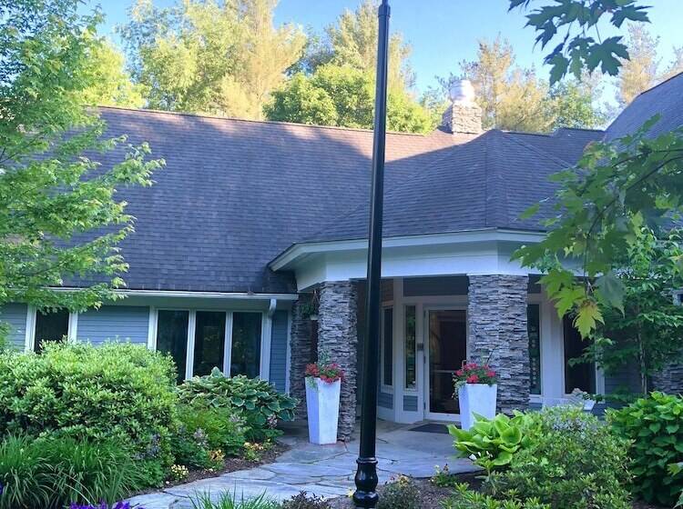 هتل Stone Hill Inn