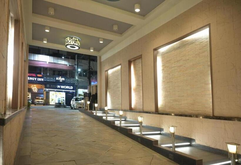 בית מלון כפרי The Central Park