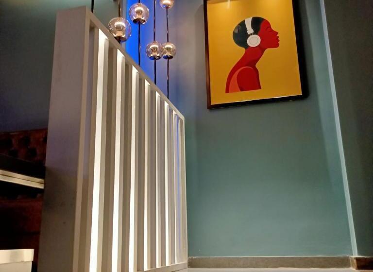 בית מלון כפרי The Central Park