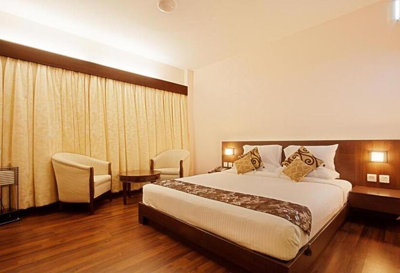 בית מלון כפרי The Central Park