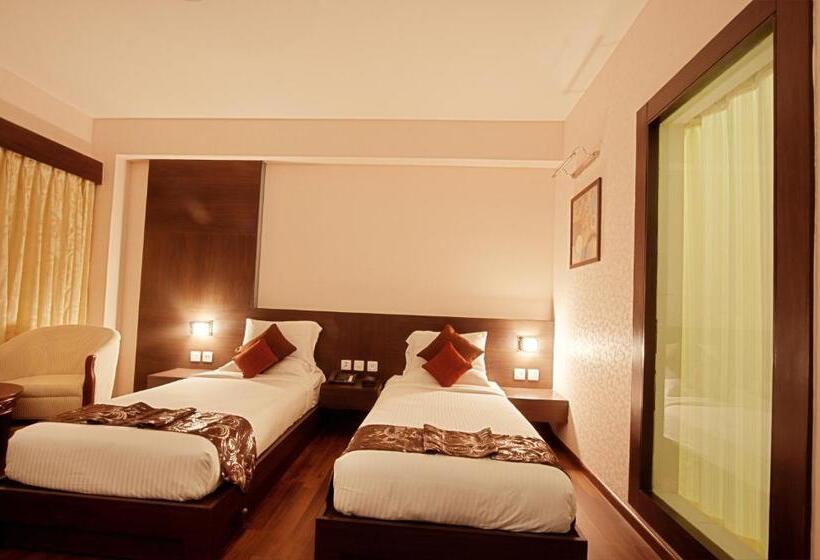 בית מלון כפרי The Central Park