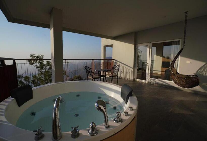 ホテル Timber Trail Heights And Terraces