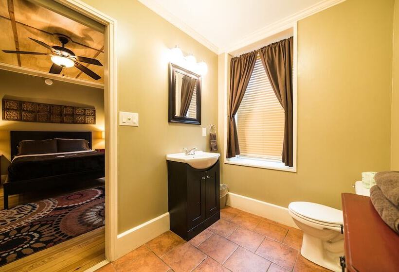 ホテル The Walnut Street Inn