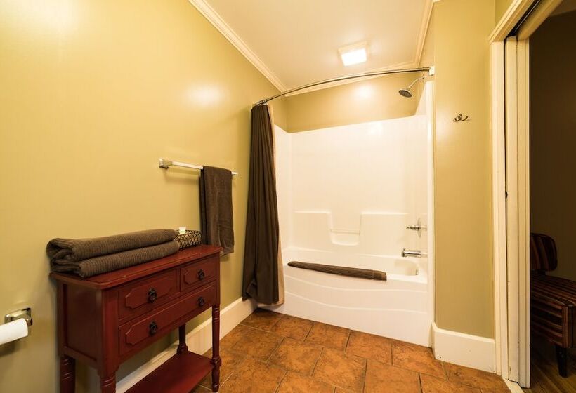 ホテル The Walnut Street Inn