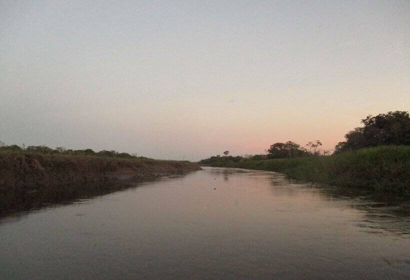 هتل Curassow Amazon Lodge