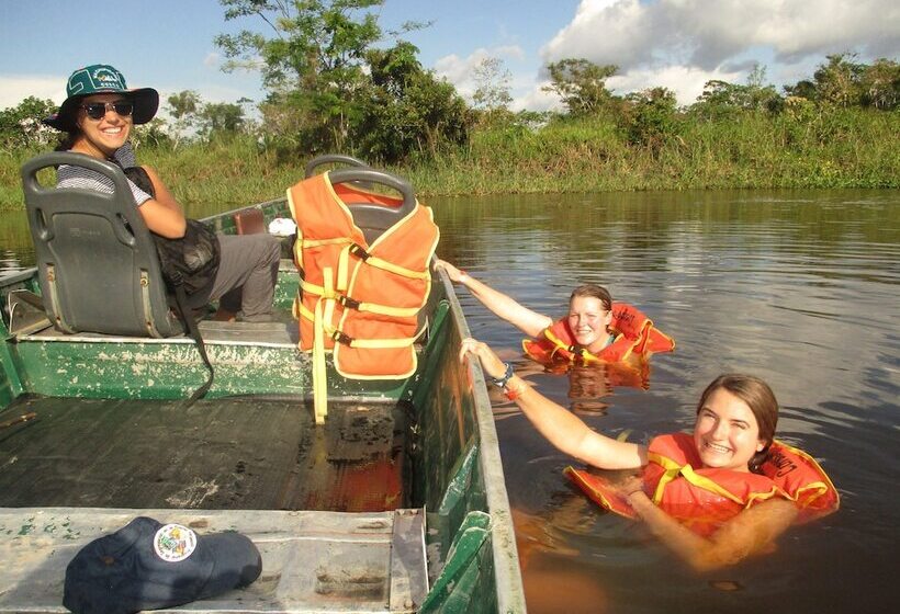 هتل Curassow Amazon Lodge