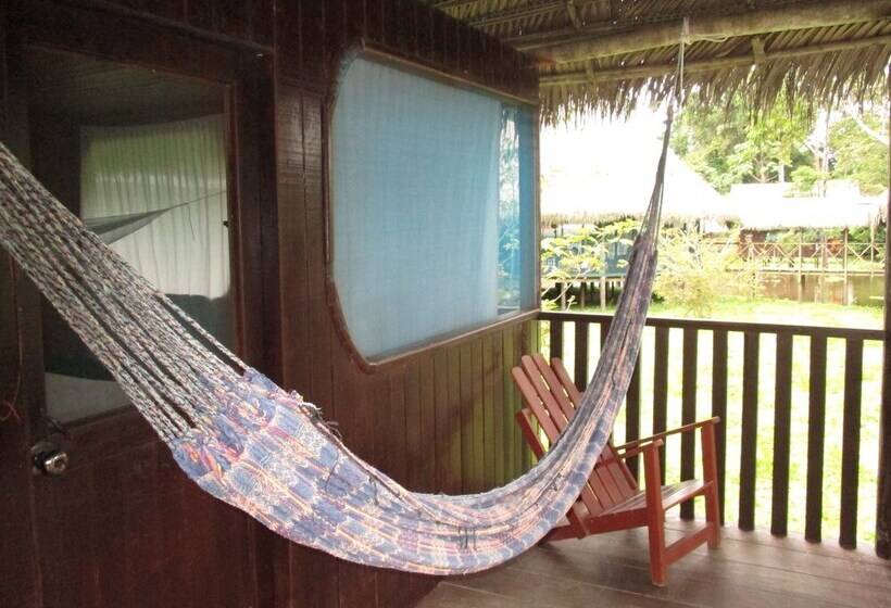 هتل Curassow Amazon Lodge