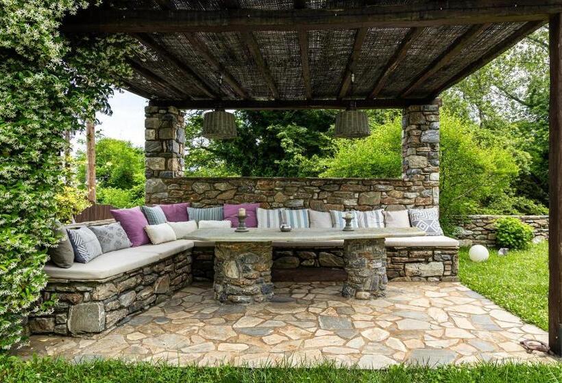 בית מלון כפרי Mountain's Secret