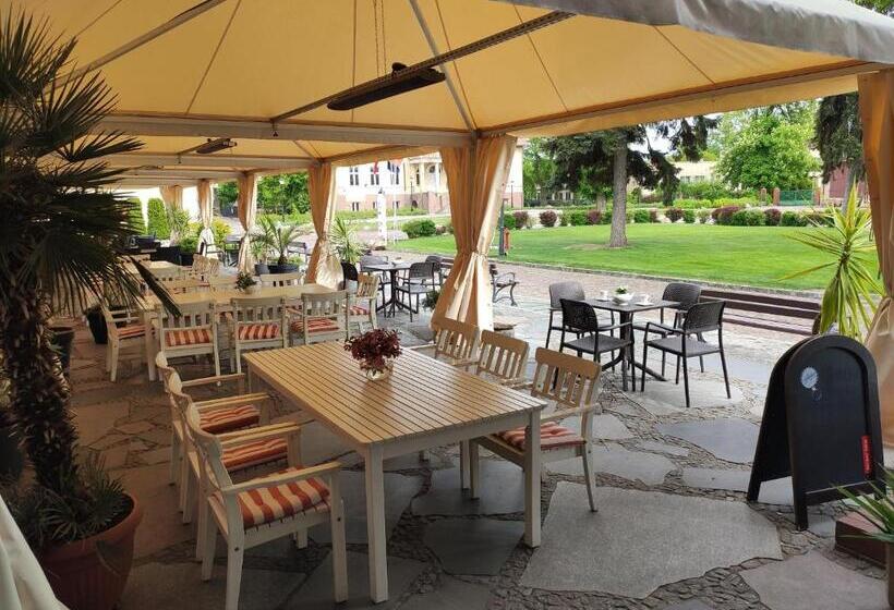 هتل Sandro Silver