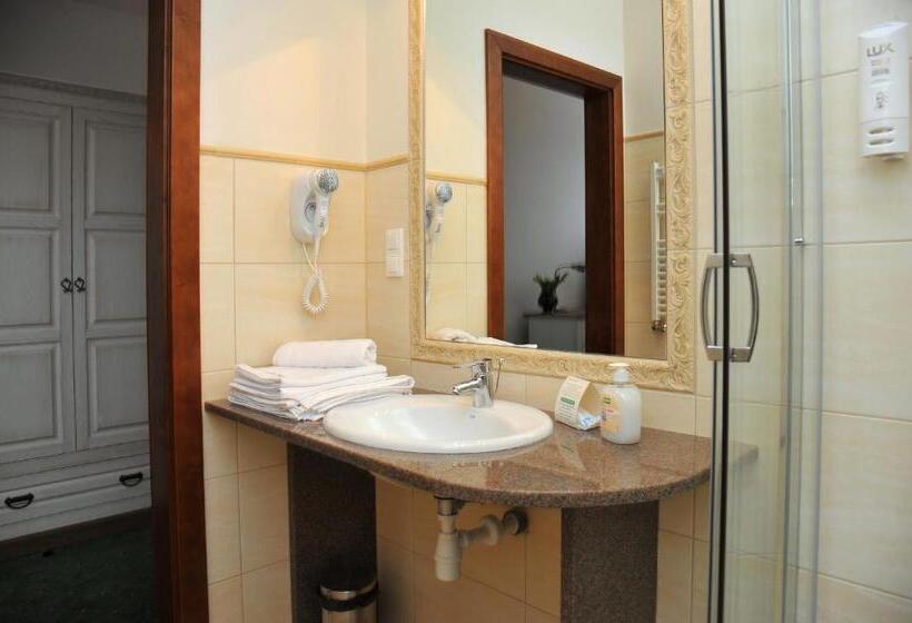 هتل Sandro Silver