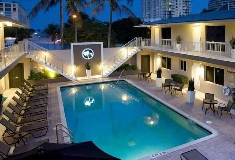 ホテル The Grand Resort And Spa & Worthington All Male