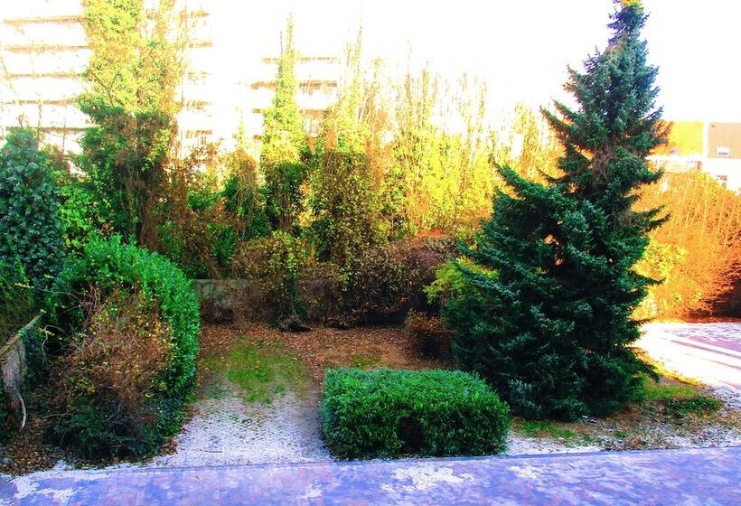 فندق Value Stay Residence Mechelen