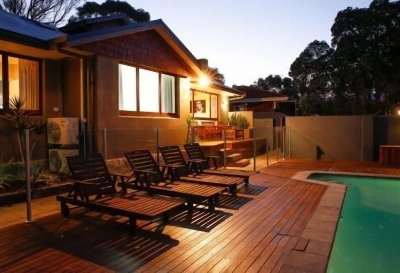 فندق Waikiki Beach Bed & Breakfast