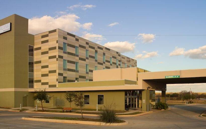 Malana Hotels & Suites