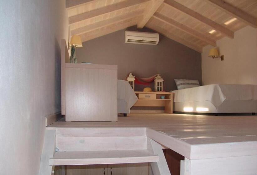 בית מלון כפרי Enalia Gi