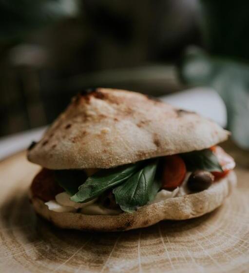 בית מלון כפרי Garden