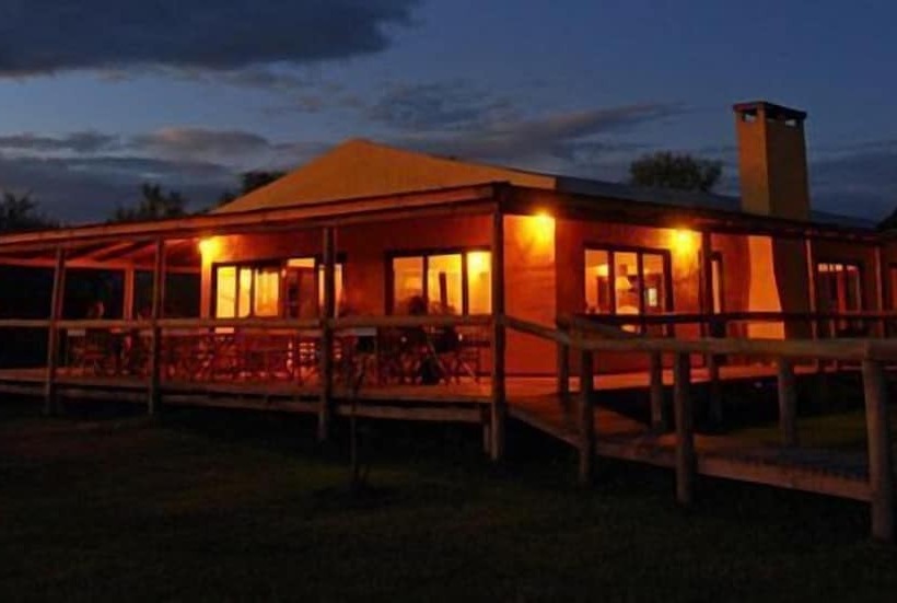 فندق Irupe Lodge