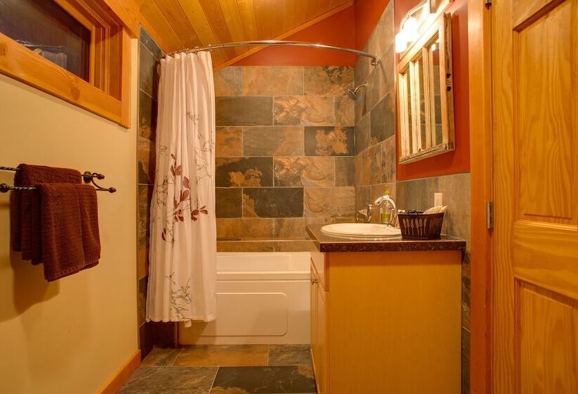 בית מלון כפרי Mount 7 Lodges