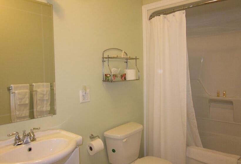 فندق Skyline Cabins