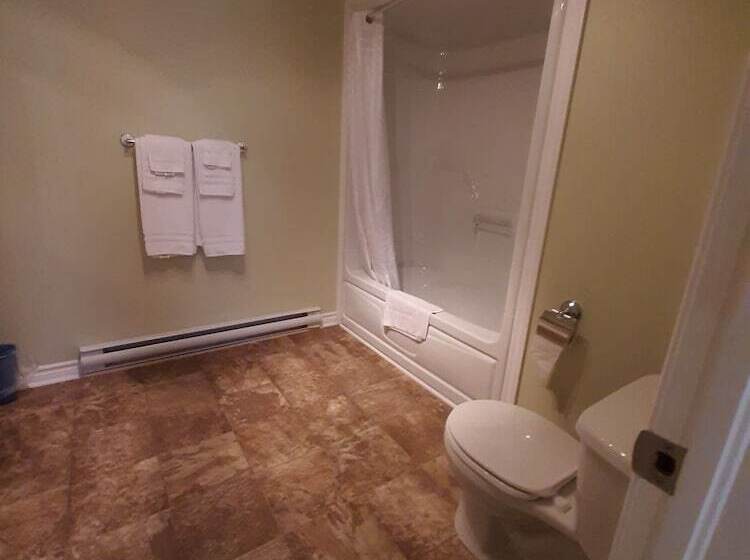 فندق Skyline Cabins